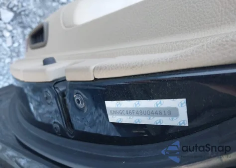 2009 Hyundai Genesis 4.6 из США, поврежденный, VIN KMHGC46F49U044819